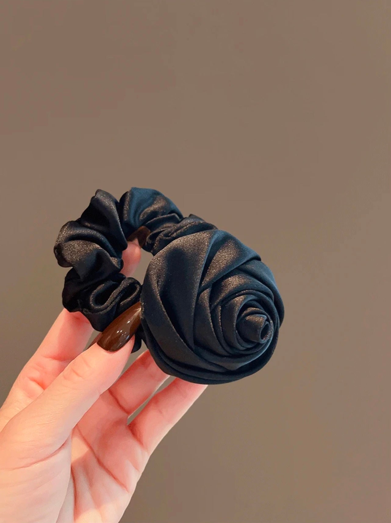 Obsidian rose ponytailer