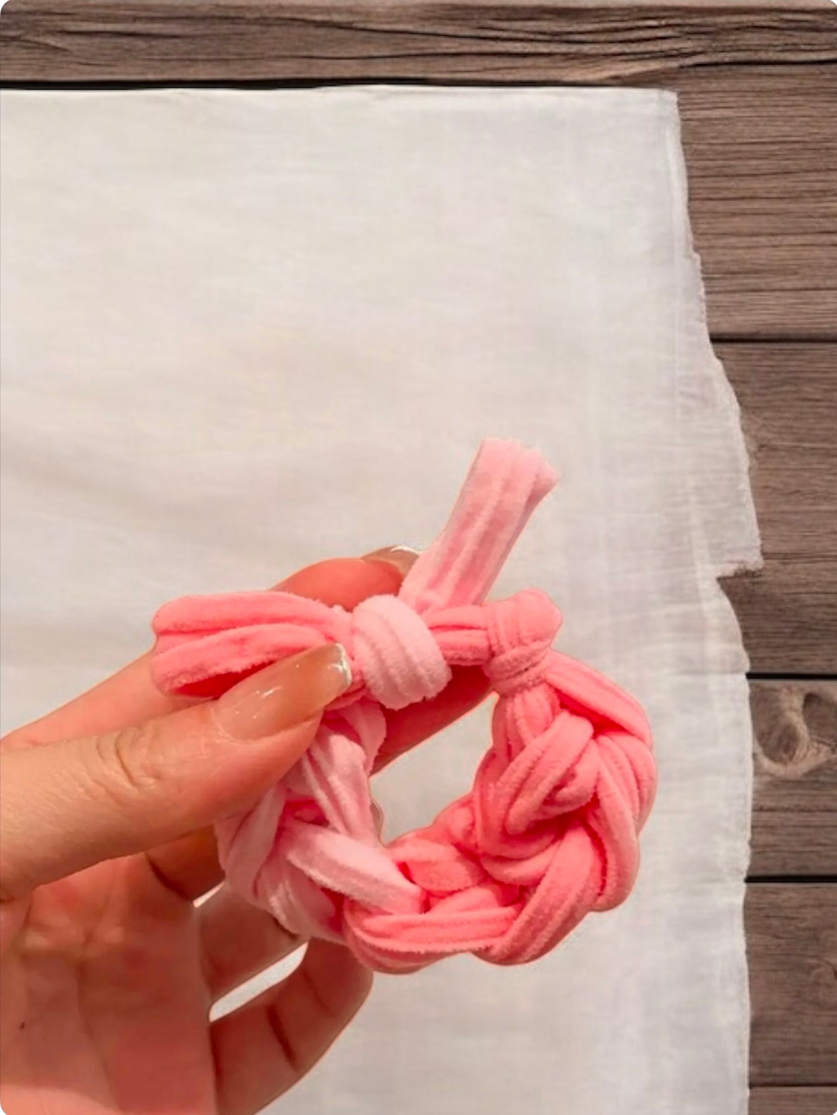 Candy twist hair tie